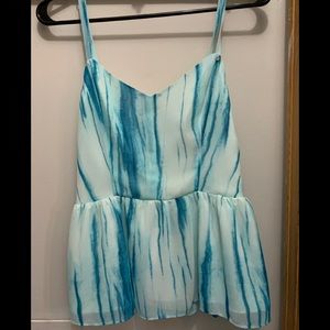 Adorable blue and white guess tank